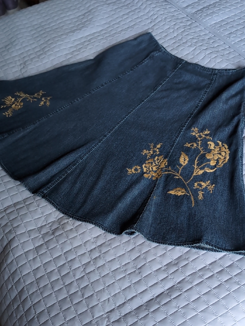 Jones New York Dark Blue Denim Skirt with Gold Floral Embroidery